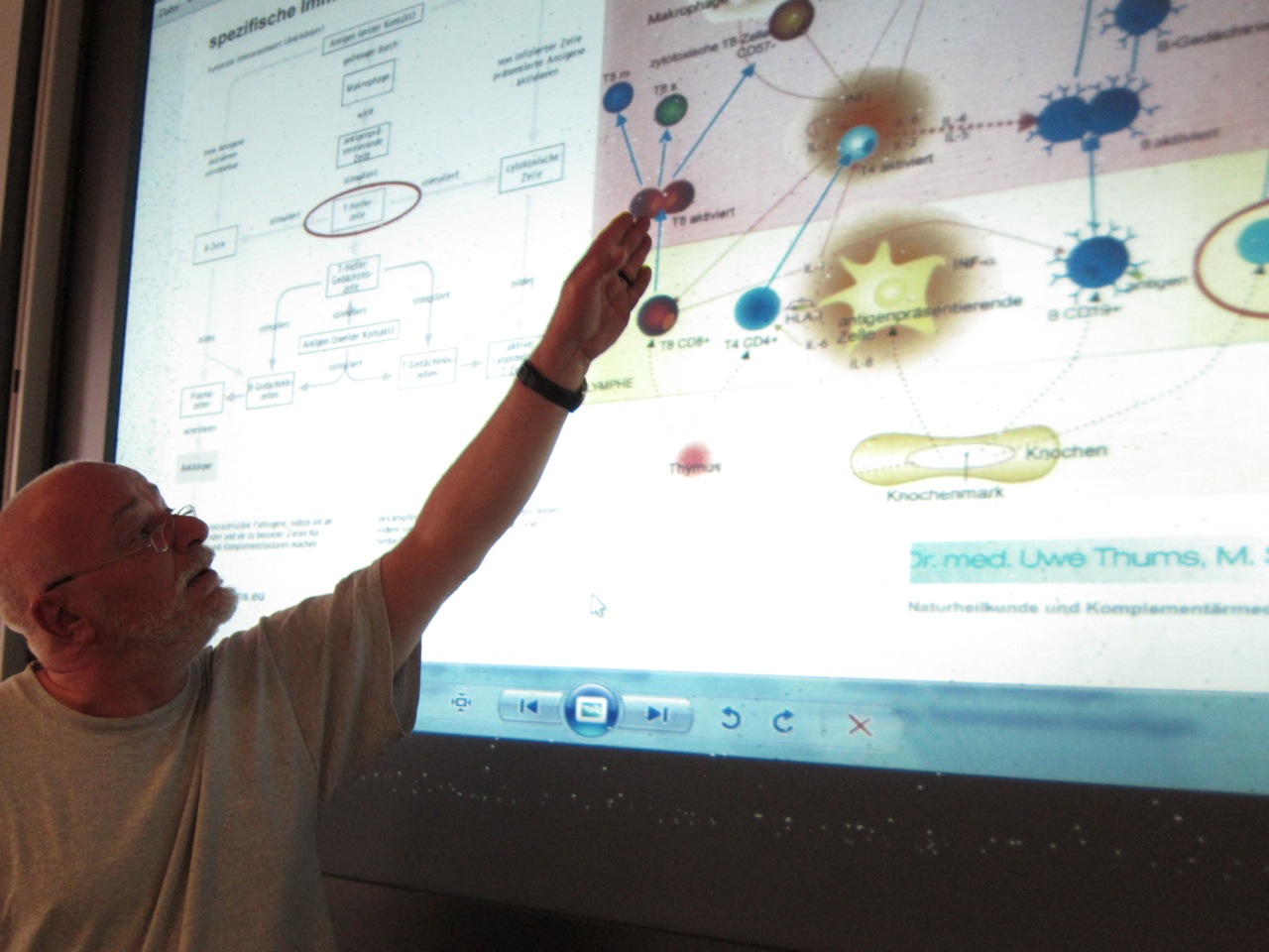 20180908_referent-thums